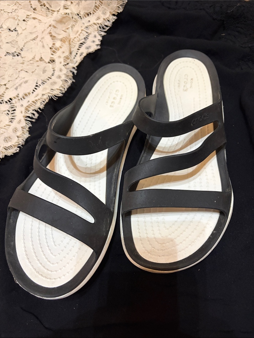 CROCS Women's Black Strappy Slide Sandals with White Footbed
